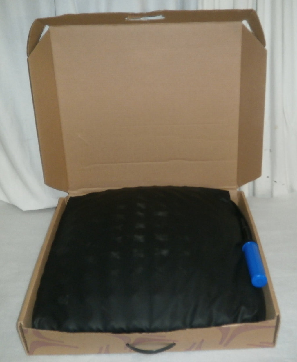 ROHO Wheelchair Cushion QS1110C Size 20.25x19.5" W/Cover and Pump Good Condition