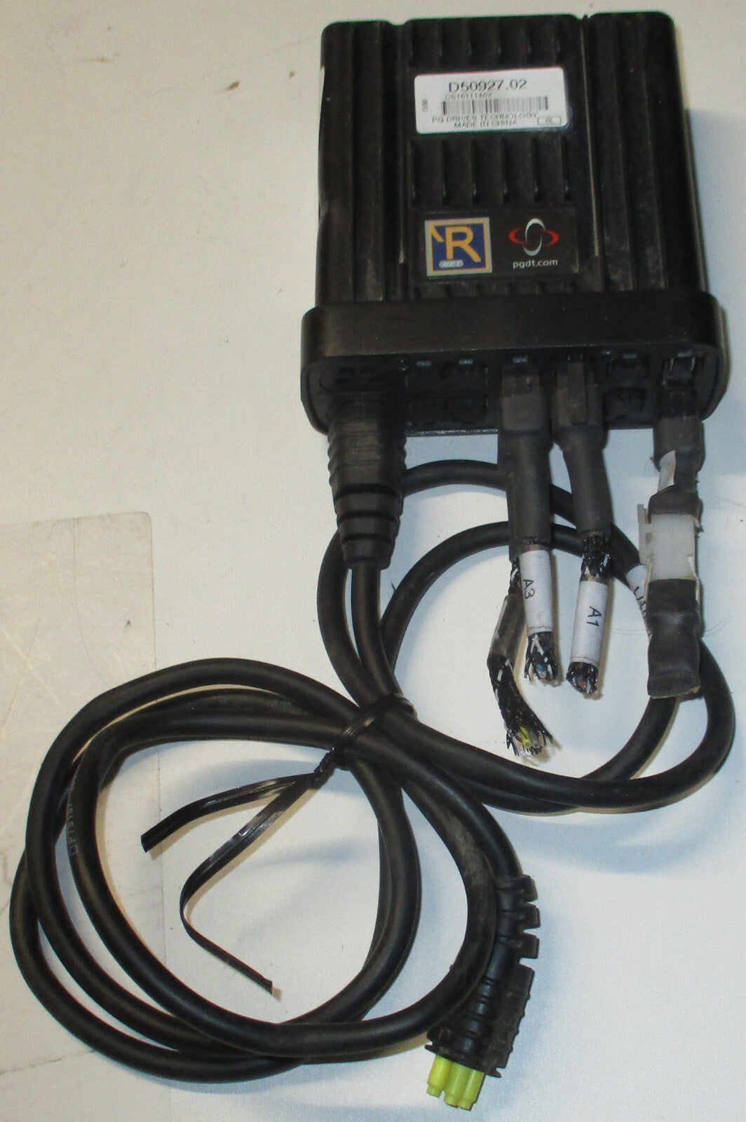 PG DRIVES R-NET MODULE QUICKIE SEATING D50927.02 WITH CABLES