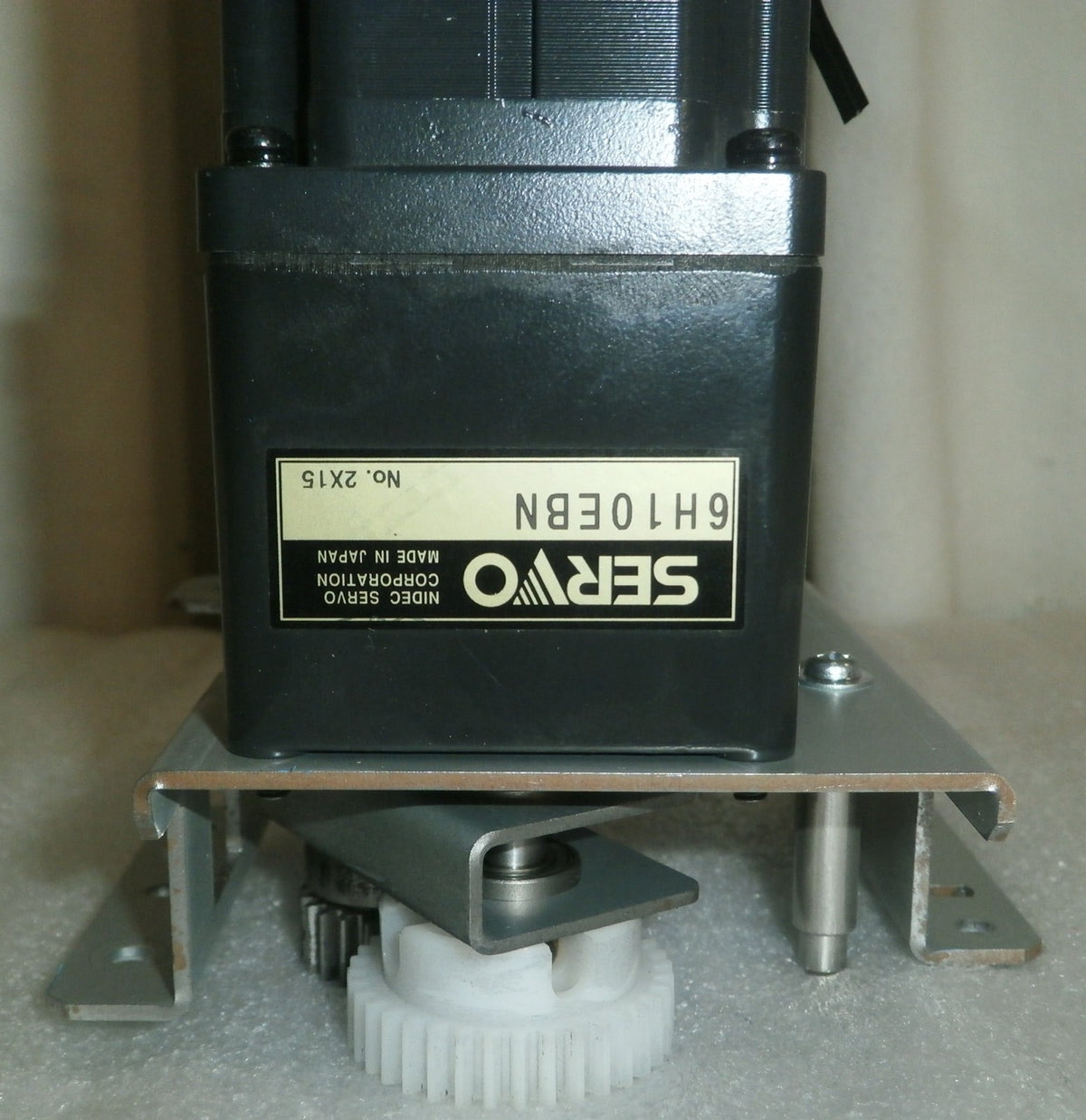 NIDEC Servo FH6BF40N-302 Brushless DC Motor w/ Base as Photo