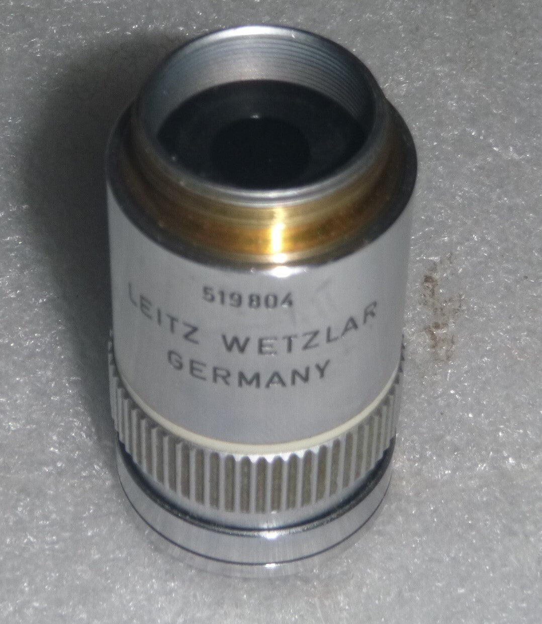 LEITZ WETZLAR GERMANY 519804/ EF 100X/1.25 OEL 160/0.17 MICROSCOPE OBJECTIVE