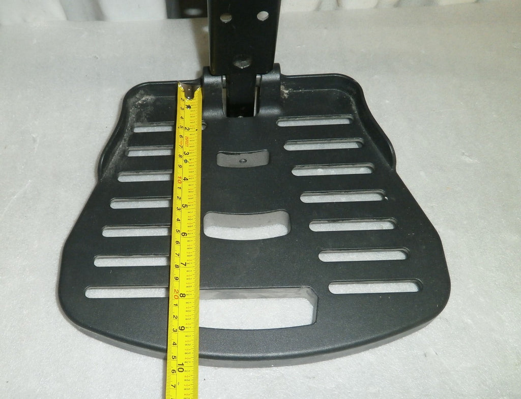 QUICKIE QM-710 WHEELCHAIR FOOTREST VERY GOOD CONDITION WITH BOLTS AS PHOTO