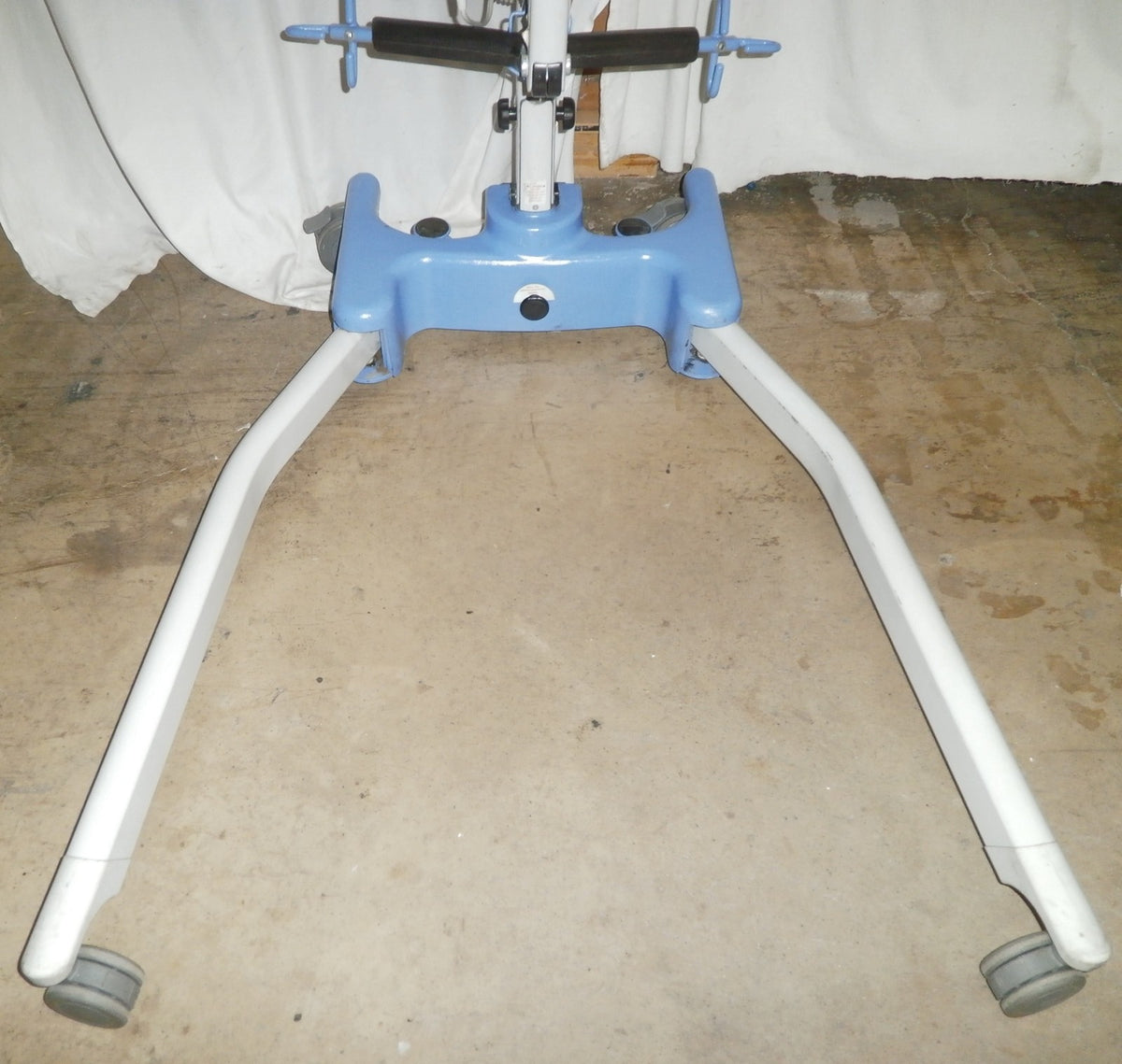 Joerns Hoyer Advance 340 Electric FOLDABLE Patient Lift (No Tariffs) Year 2019