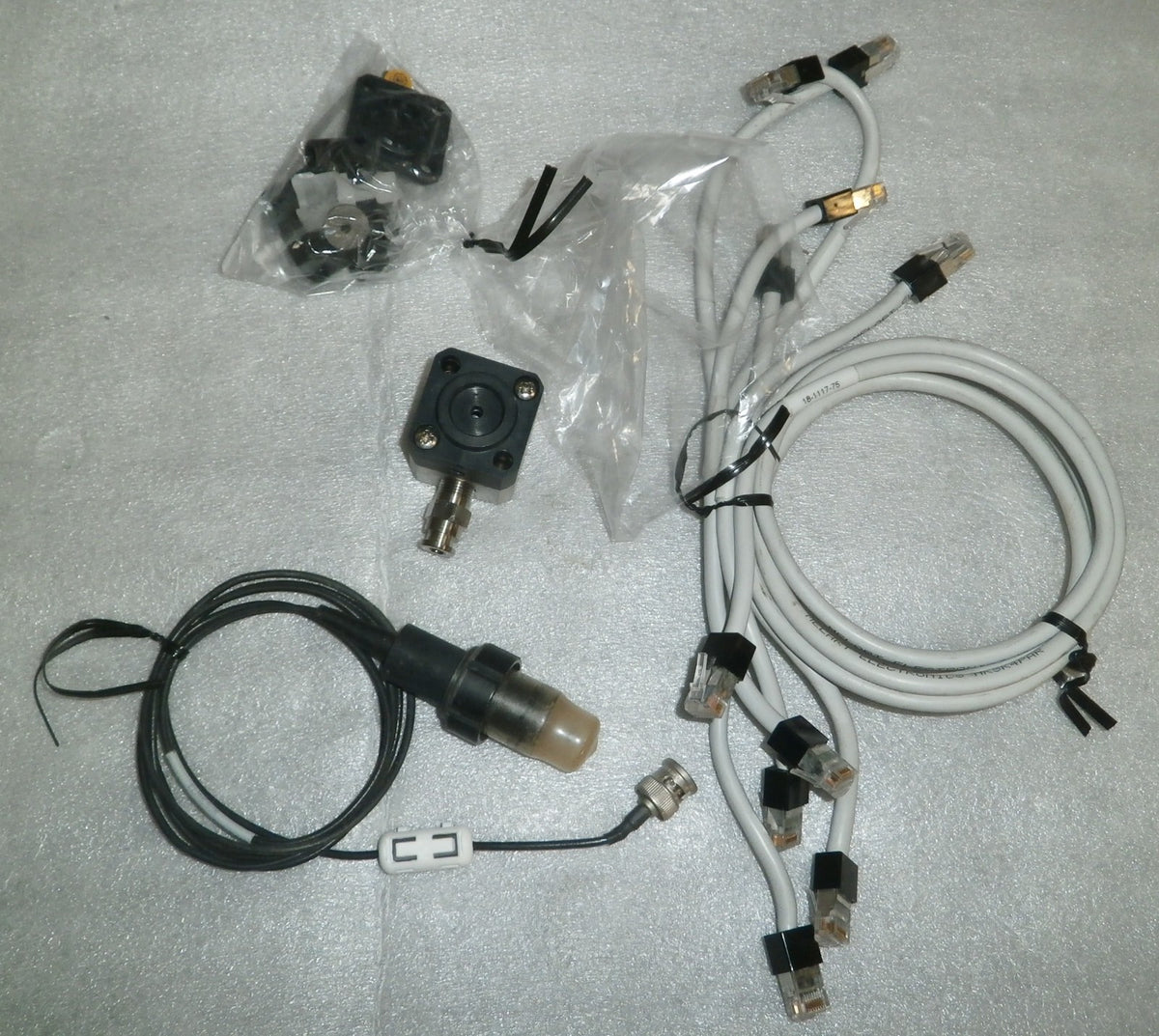 AMERSHAM PHARMACIA BIOTECH P-900 PUMP AND PARTS AS PHOTO used very good conditio