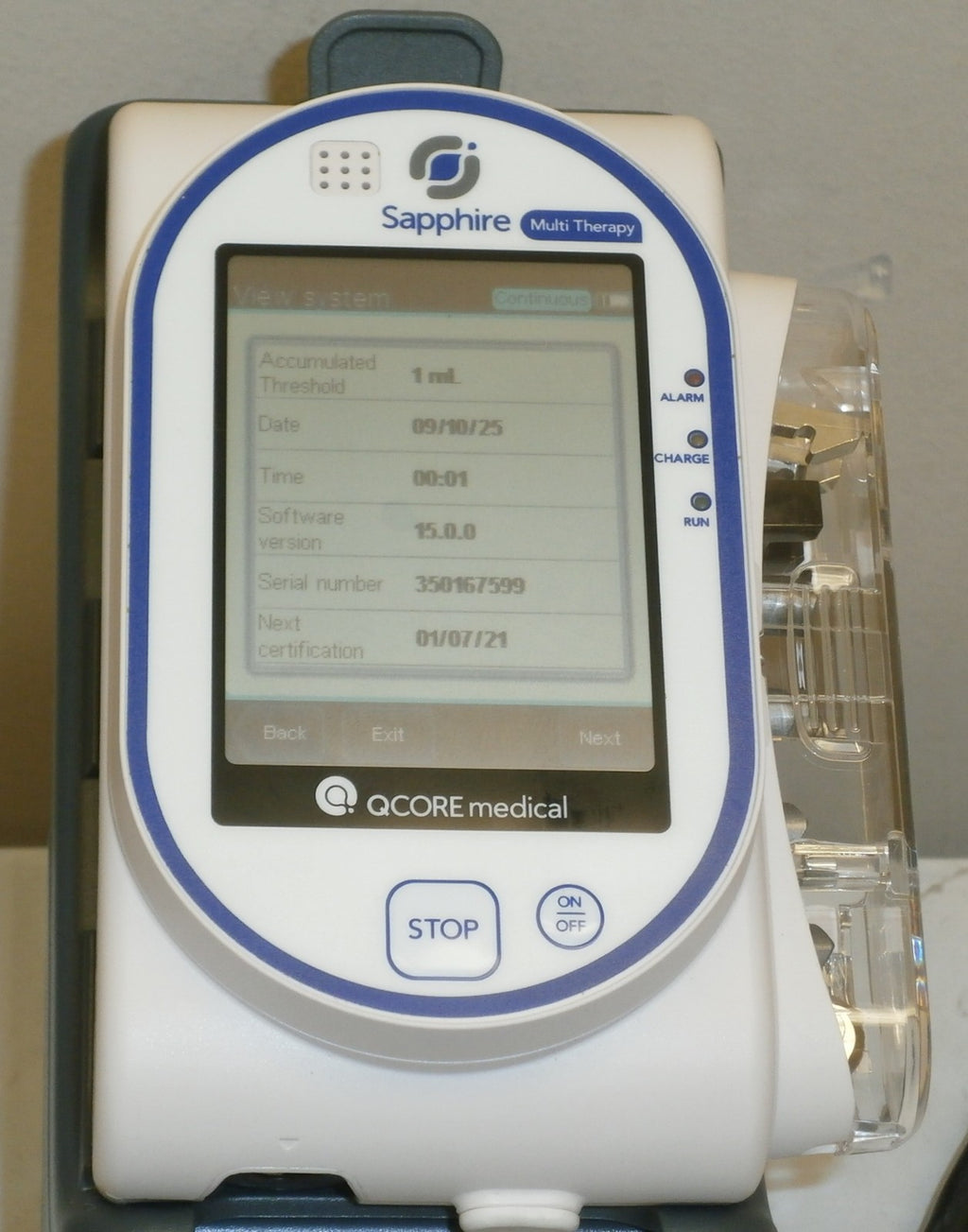QCORE Sapphire multi therapy pump (has bad battery) (has minor screen bubble)