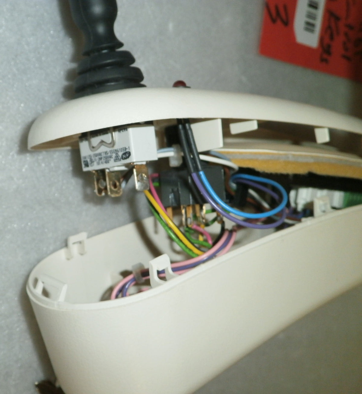 HANDICARE FREE CURVE STAIR LIFT ARM CONTROL WITH TOGGLE SWITCH AND KEYS G