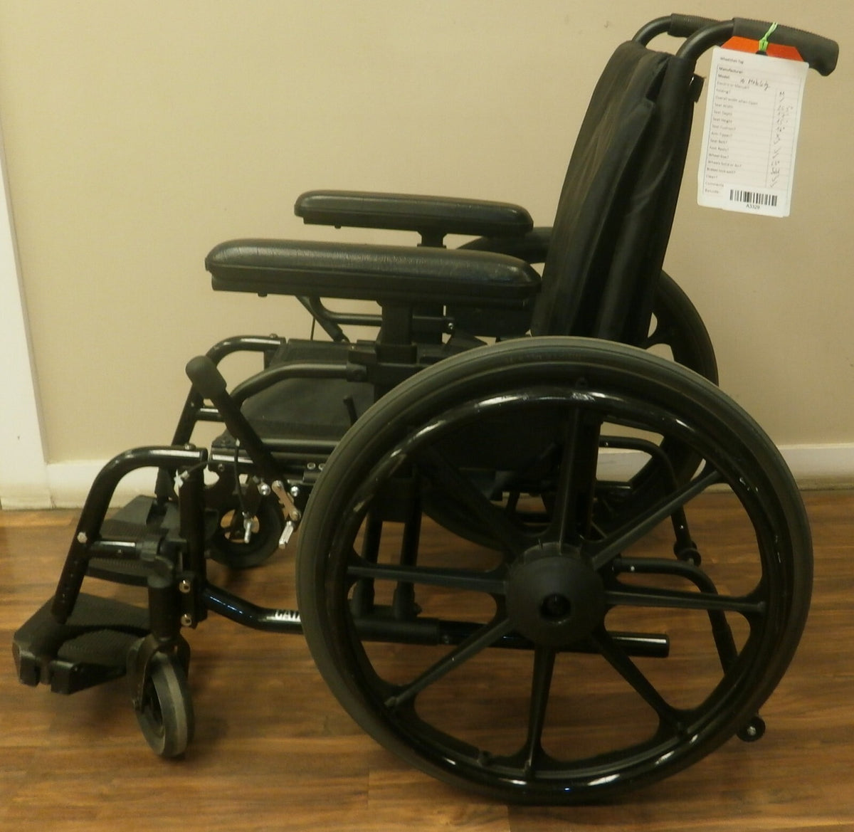 KI MOBILITY C4 4C WHEELCHAIR WITH SEAT WIDTH 17 INCH