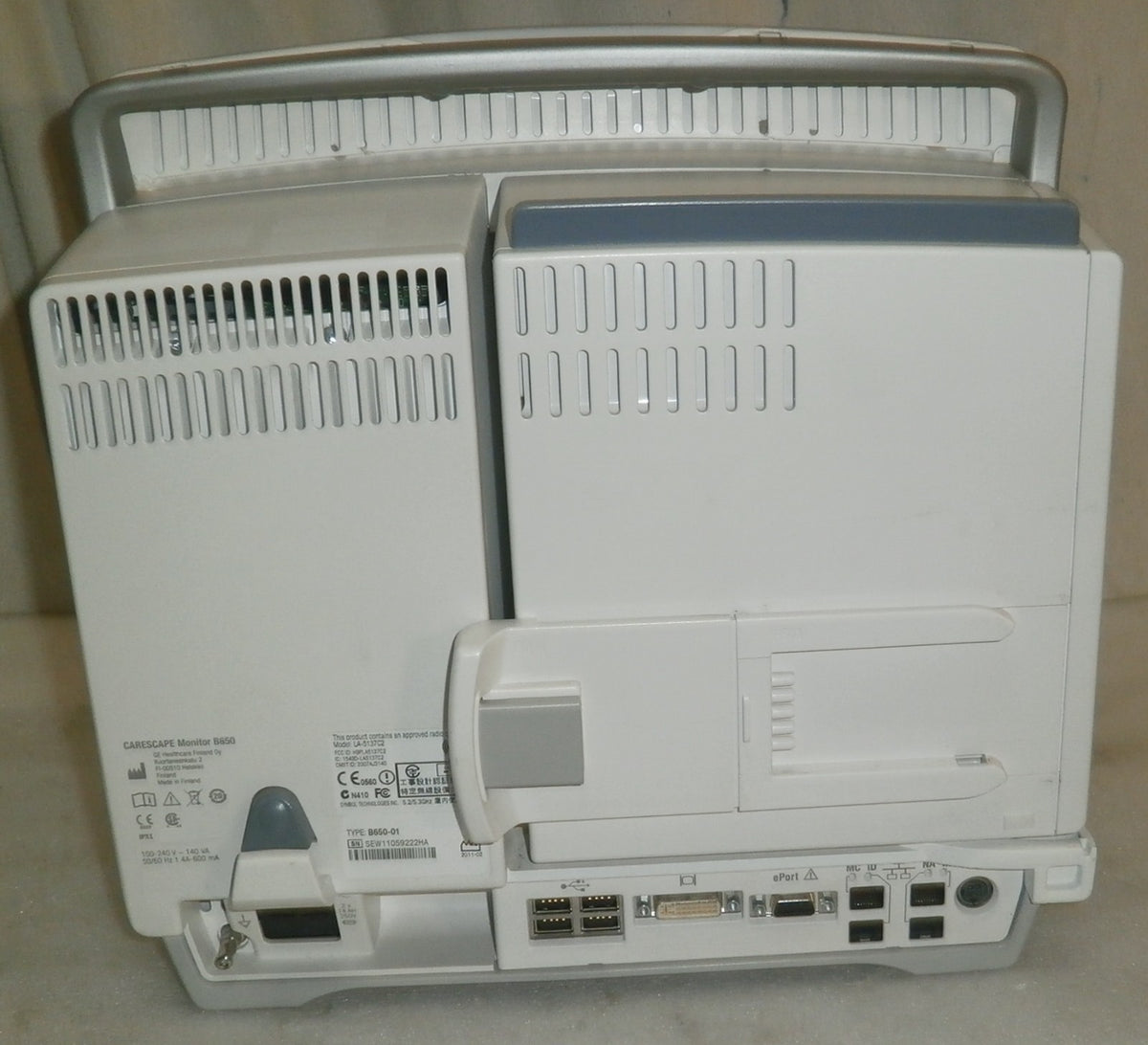 GE Healthcare CARESCAPE B650 w/ E-PSMP-00 Module and SpO₂ Sensor, ESG Cables