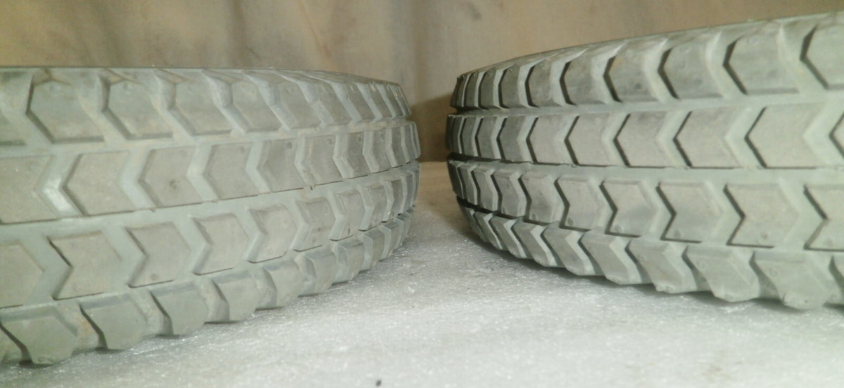 POWER WHEELCHAIR TIRES PRIMO POWERTRAX 3.00-8 VERY GOOD CONDITION FROM 2016