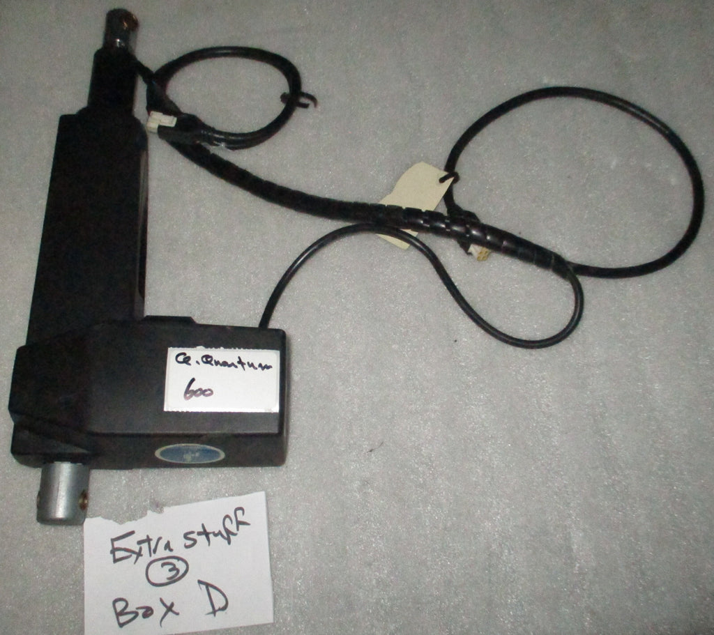 QUICKIE QUANTUM 600 POWER WHEELCHAIR MOTORS LINAK ACTUATOR 314XXO-1114434X VERY