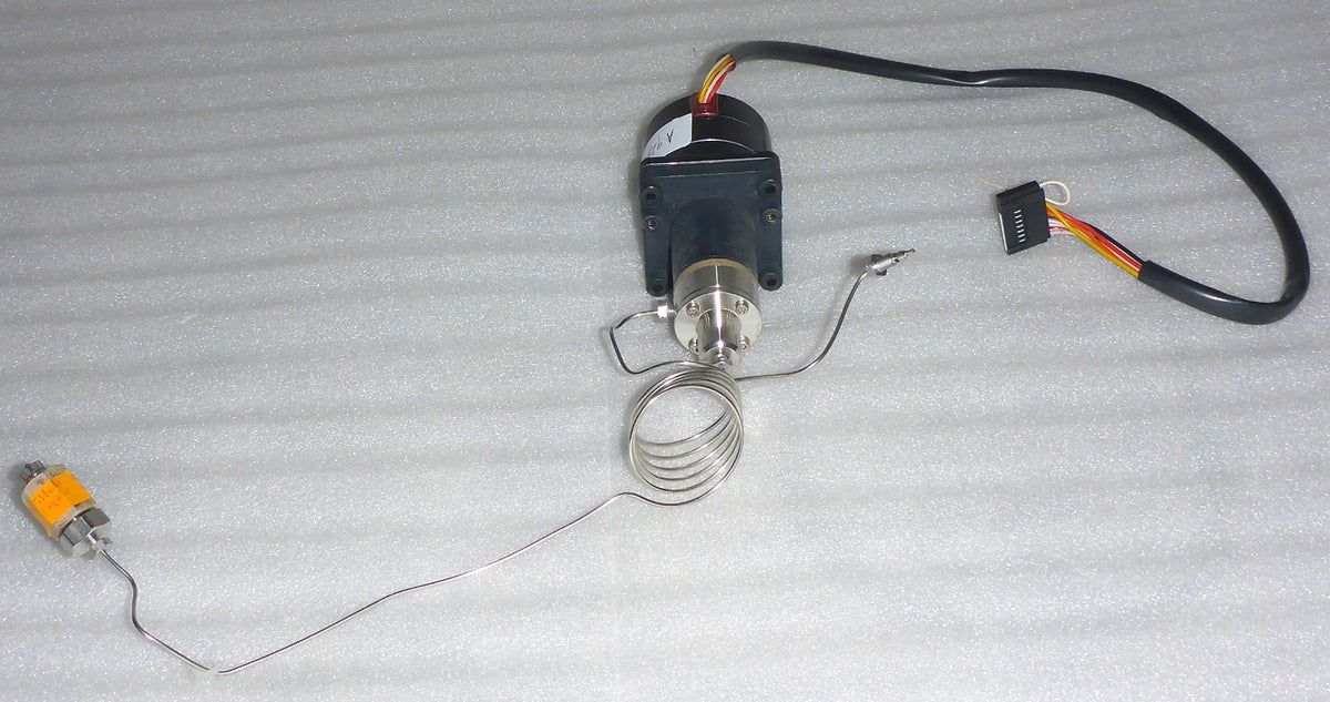TWO OF VEXTA C7387-9212 WITH INJECTION VALVE AS ONE LOT