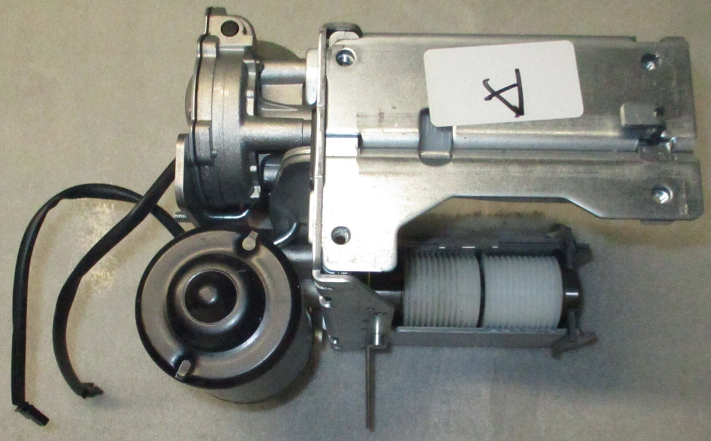 STAIR LIFT PARTS MOTORS 24V SN AA1125112S22153506 AND 3503 USED