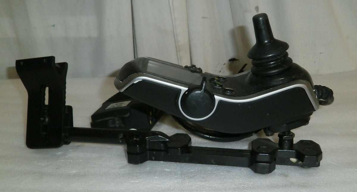 WHEELCHAIR JOYSTICK Q-LOGIC 2 WITH SWING AWAY and CTLDC1472