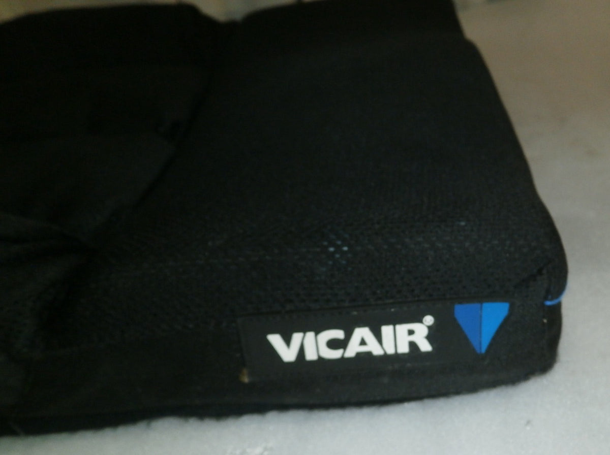 VICAIR Wheelchair Cushion 02 Active 6 Size 16X16" W/Cover Good Condition