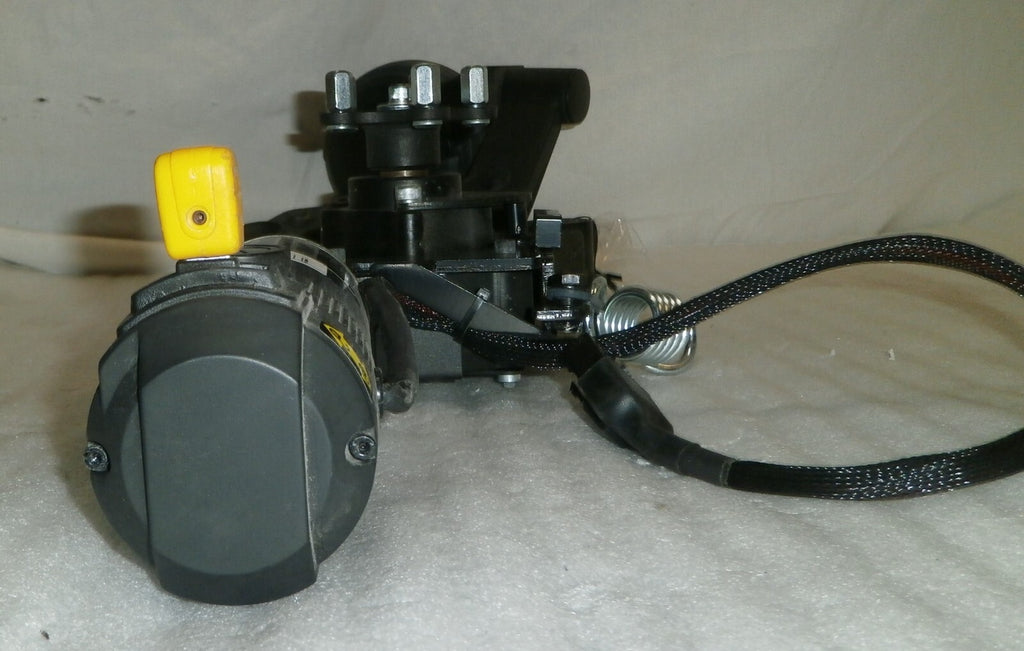 SET of Left-Right Motors Quantum Q6 Edge 2.0 MOT154323-01 & MOT154324-01+ Caster