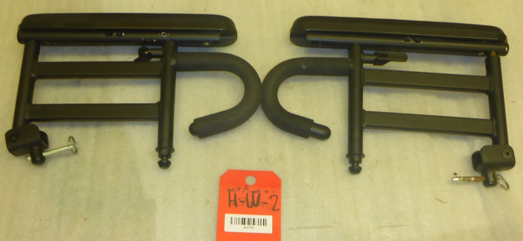 QUANTUM 6000Z WHEELCHAIR ARM REST AND SUPPORTS USED GOOD CONDITION AS PHOTO