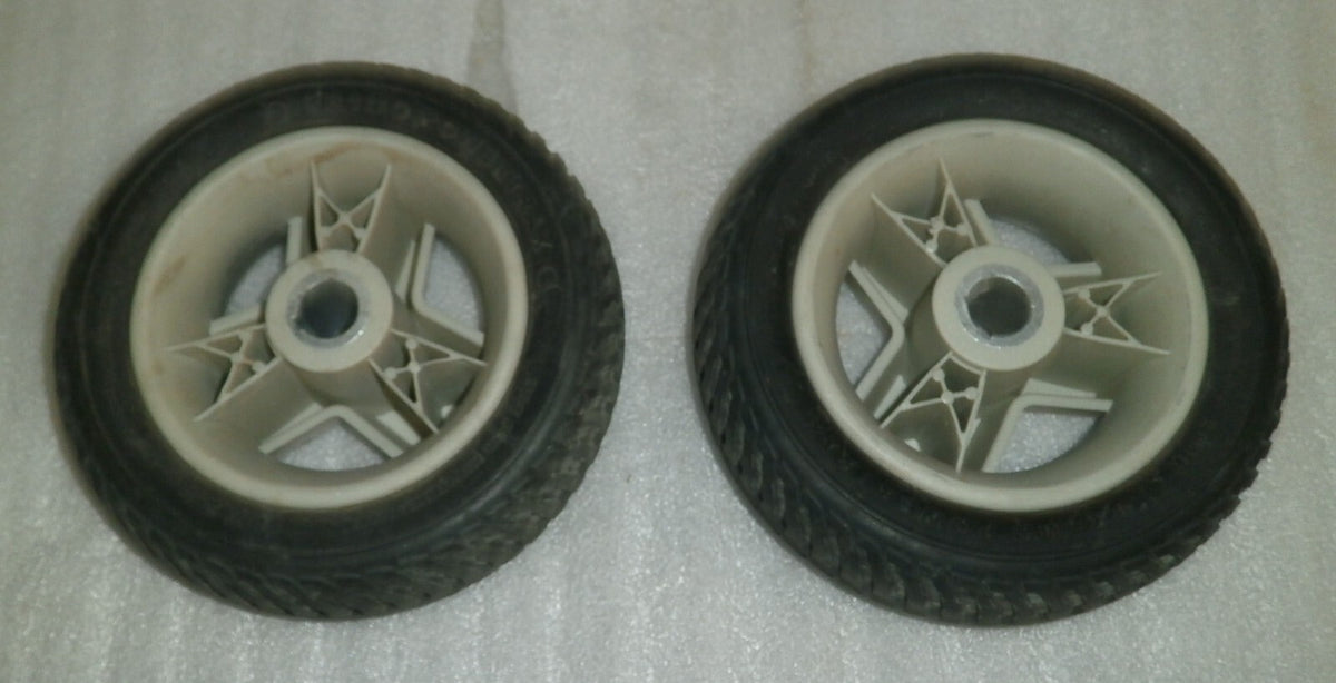 PRIDE GO GO LOTS OF PART WHEELS, SIDE COVER, CONTROLLER W/ KEY AS PHOTO
