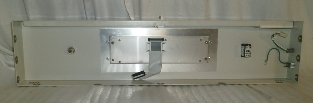 Thermo Forma Reach-In CO2 Incubator Model 3950 Front Panel Good Condition
