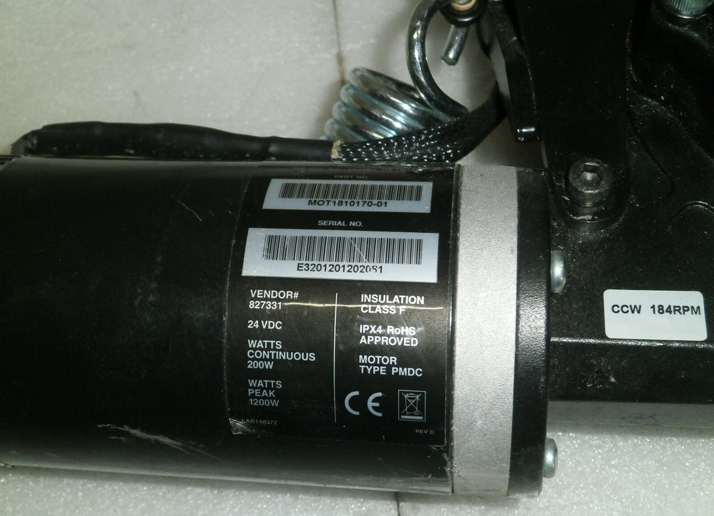 TWO QUANTUM EDGE 2.0 -2021 MOTORS MOT1810170-01 AND MOT1810171-01 WITH CASTERS
