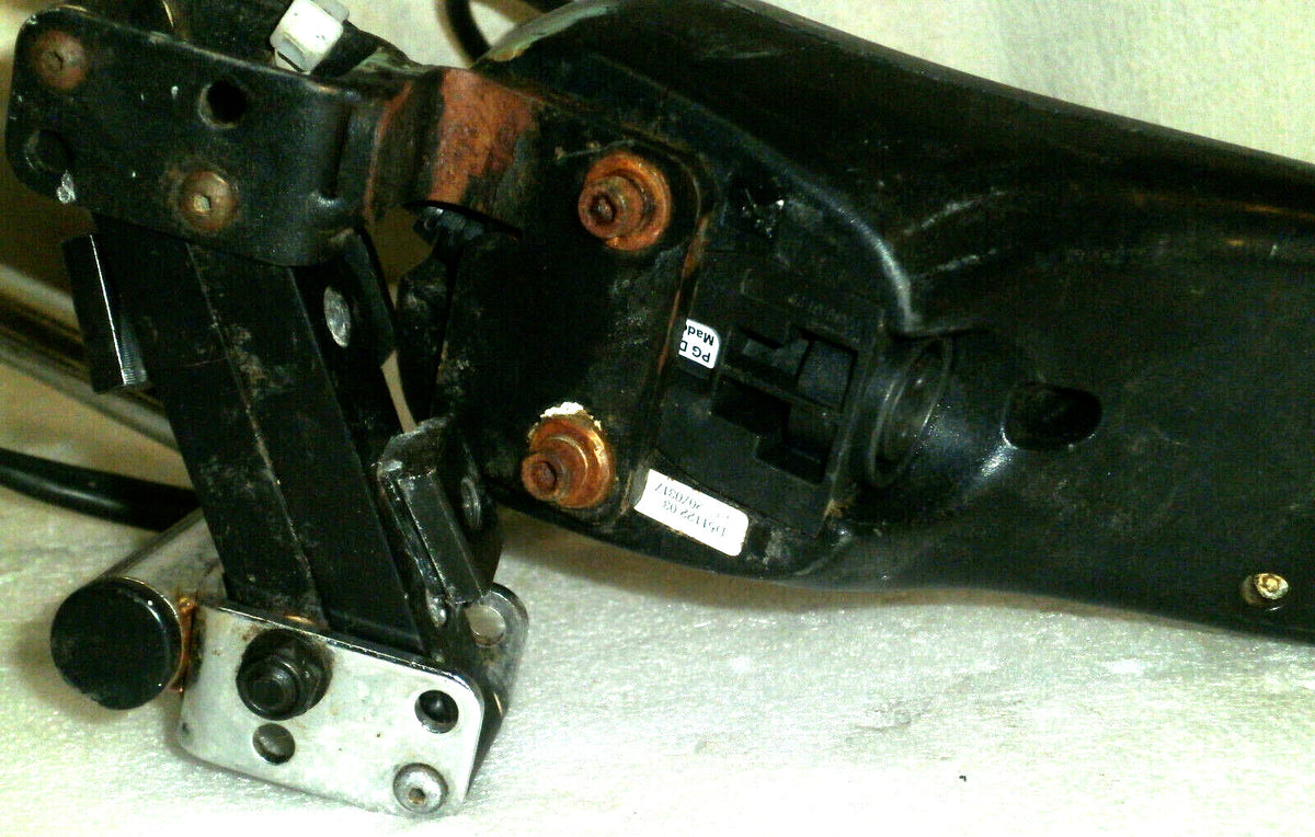 JOYSTICK D51122.03 FROM QUICKIE XPERIENCE WITH ARM AND CABLES AS PICTURES