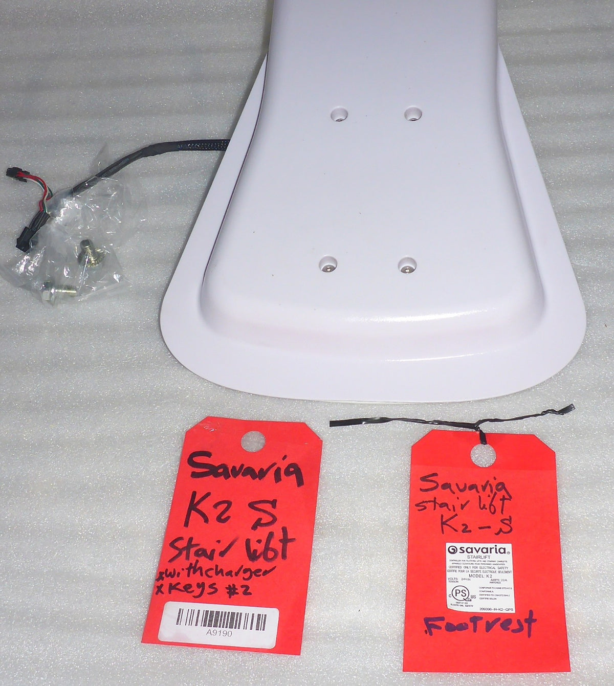 SAVARIA K2S STAIR LIFT FOOTREST WITH CHARGER AND KEY