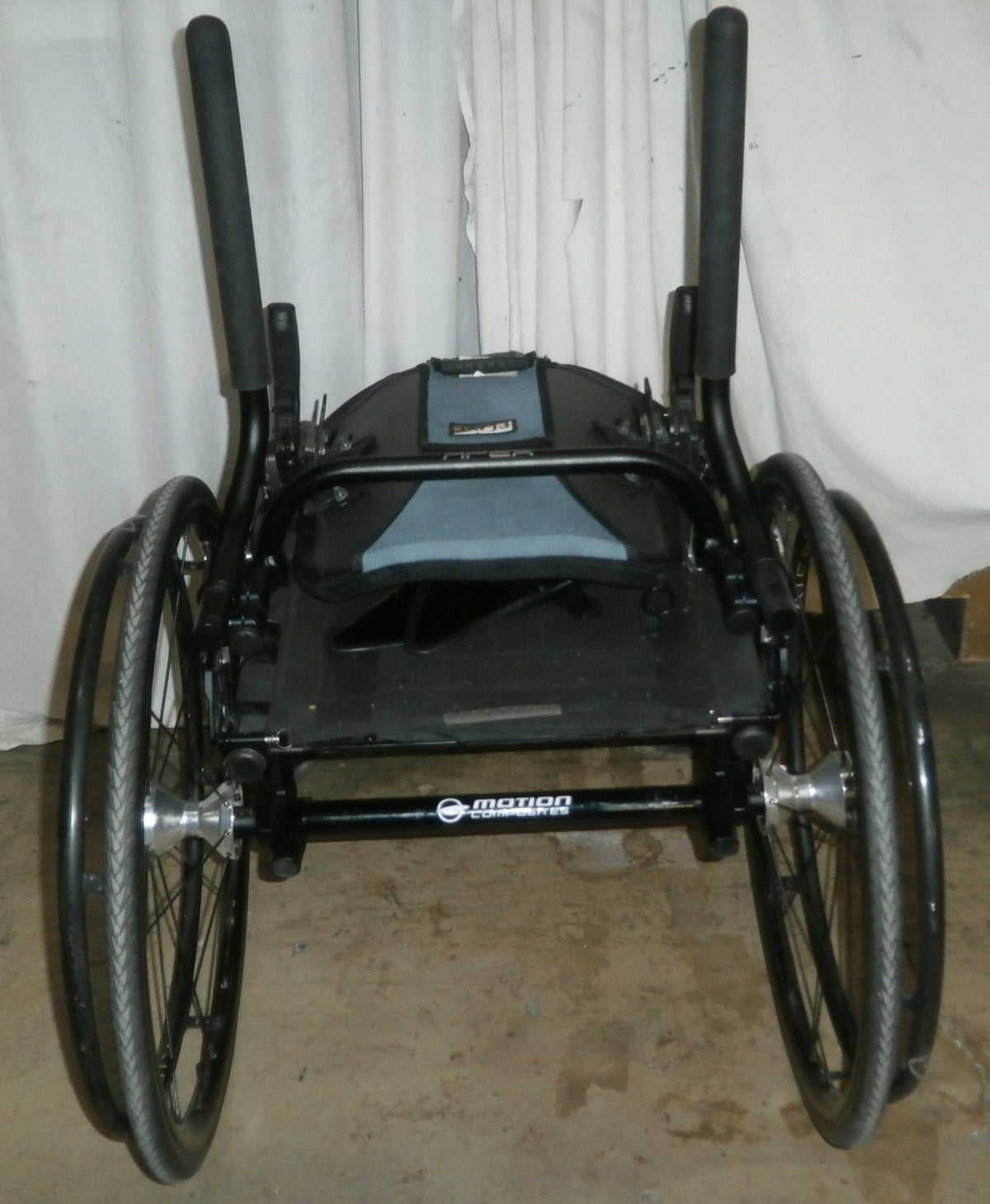 2022 18" MOTION APEX WHEELCHAIR RIGID w/ 23" SPINERGY WHEELS