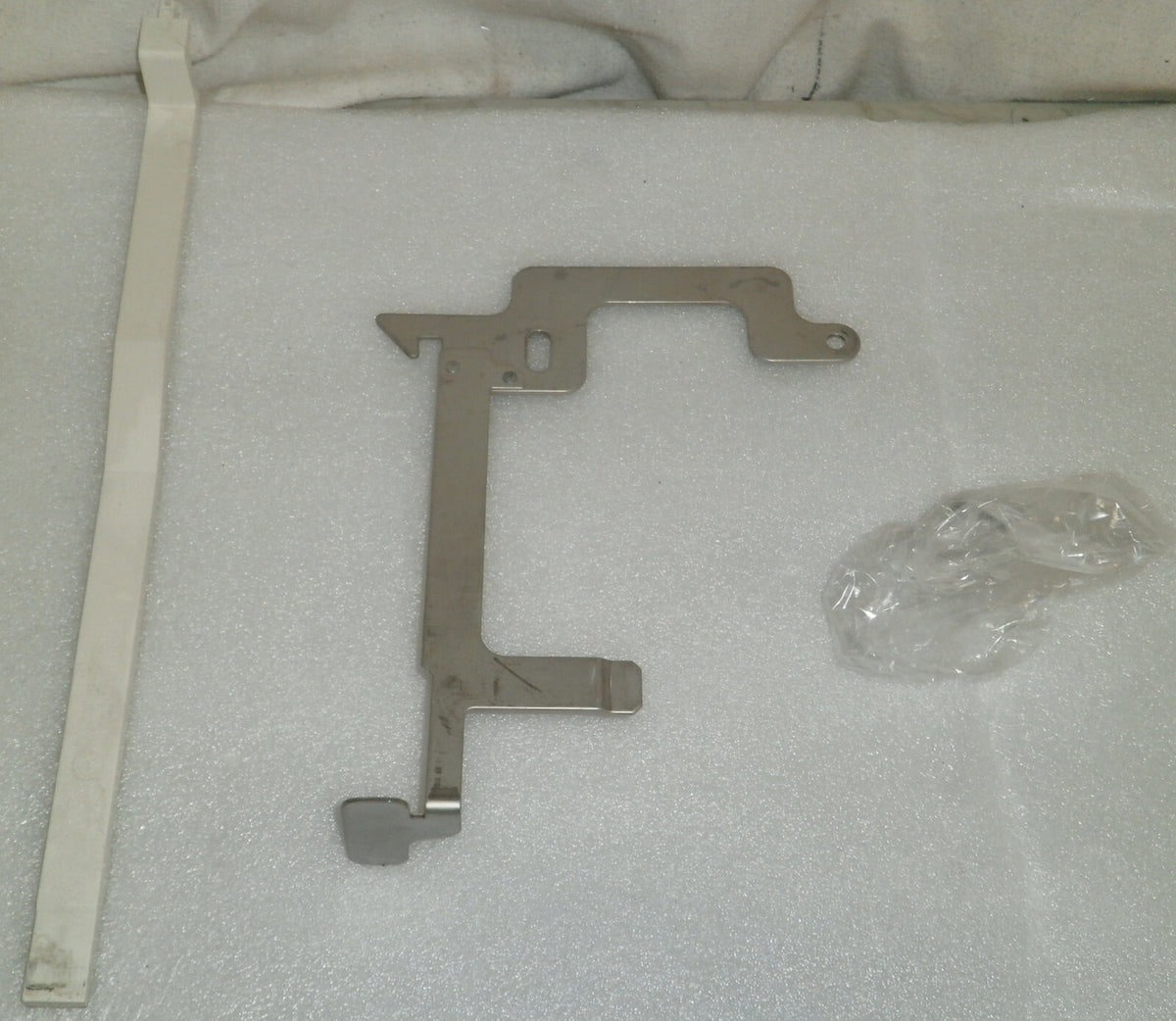 GC DOOR WITH PARTS FROM AGILENT G1530A AS PICTURES