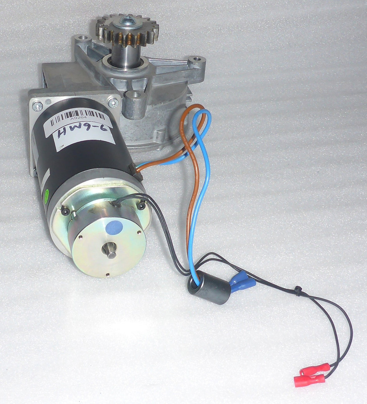 2017 BRUNO STAIR LIFT MOTOR TYPE TW30-1-060-VW-DG-PMDC-41.5 WITH BOLTS AS PHOTO