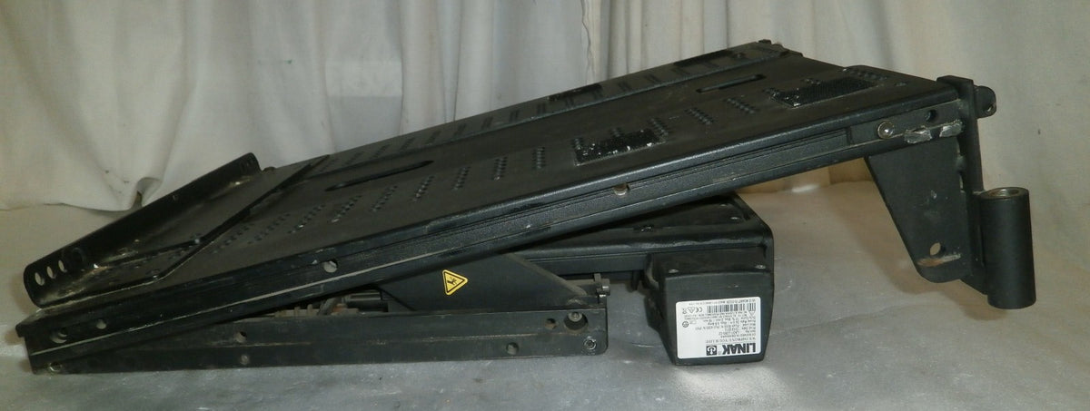 QUICKIE XPERIENCE WHEELCHAIR TILT BASE WITH ACTUATOR GOOD CONDITION