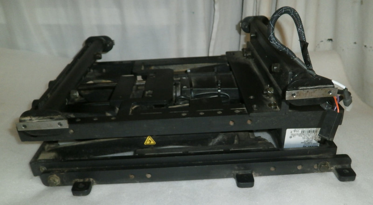 QUICKIE S 646-SE WHEELCHAIR TILT BASE AND ACTUATOR WITH PARTS AS PHOTO