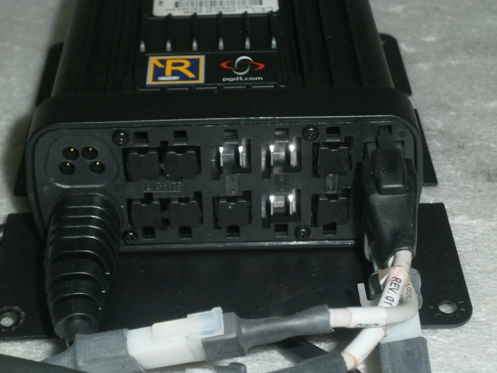 PG DRIVES R-NET SEATING CONTROL QUICKIE D50917.02 WITH CONNECTION CABLE