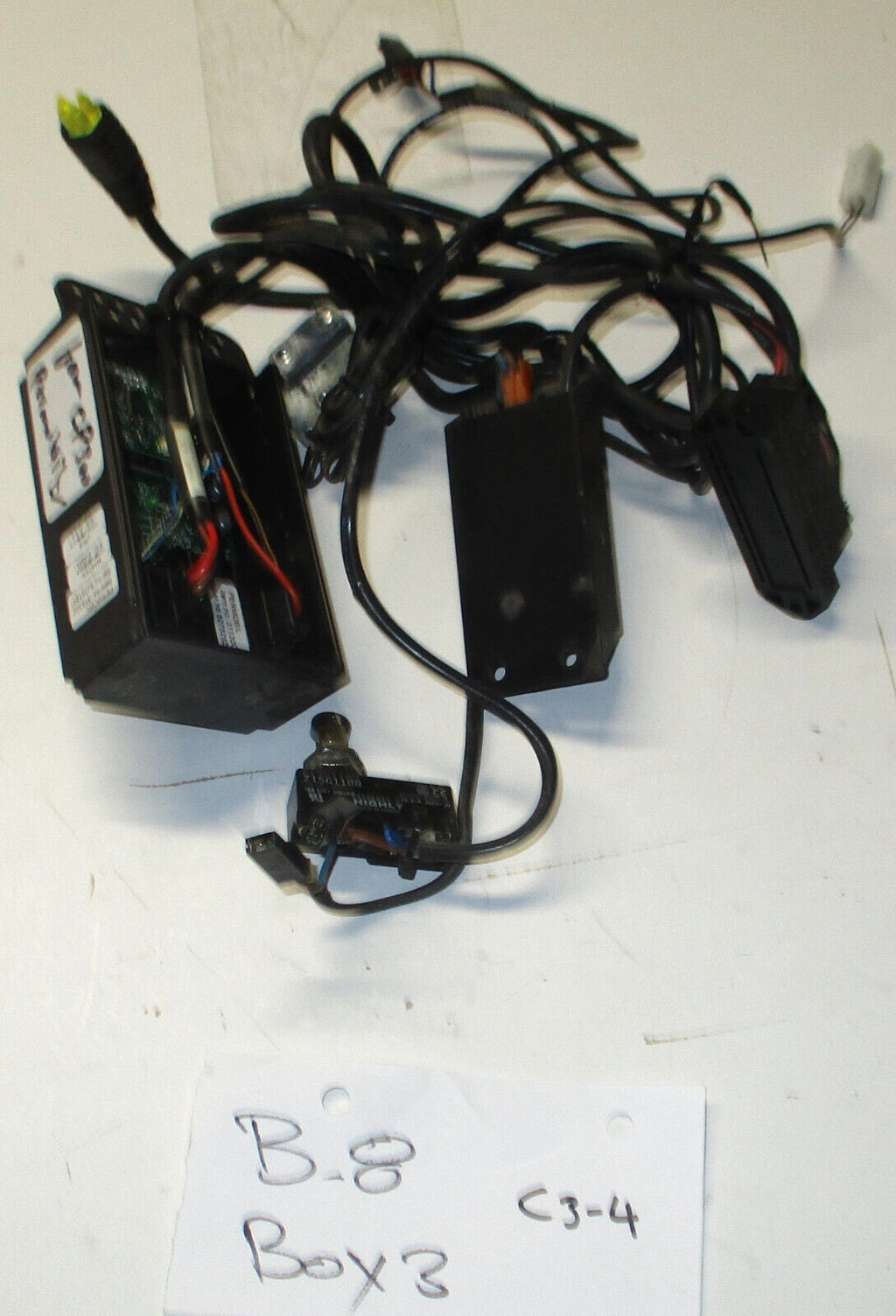 PERMOBIL CP300 PARTS 316730K450, 315302, 612922 AND Z15G1108 USED AS PICTURES